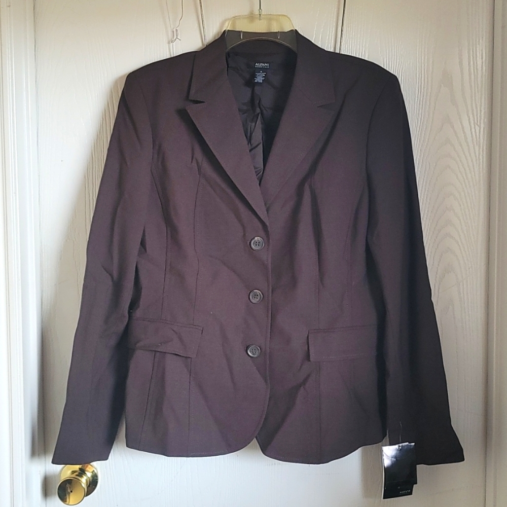 BNWT women's blazer